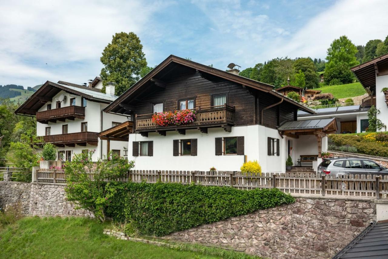 Ferienhaus Bachler บริกเซินอิมทาเล ภายนอก รูปภาพ