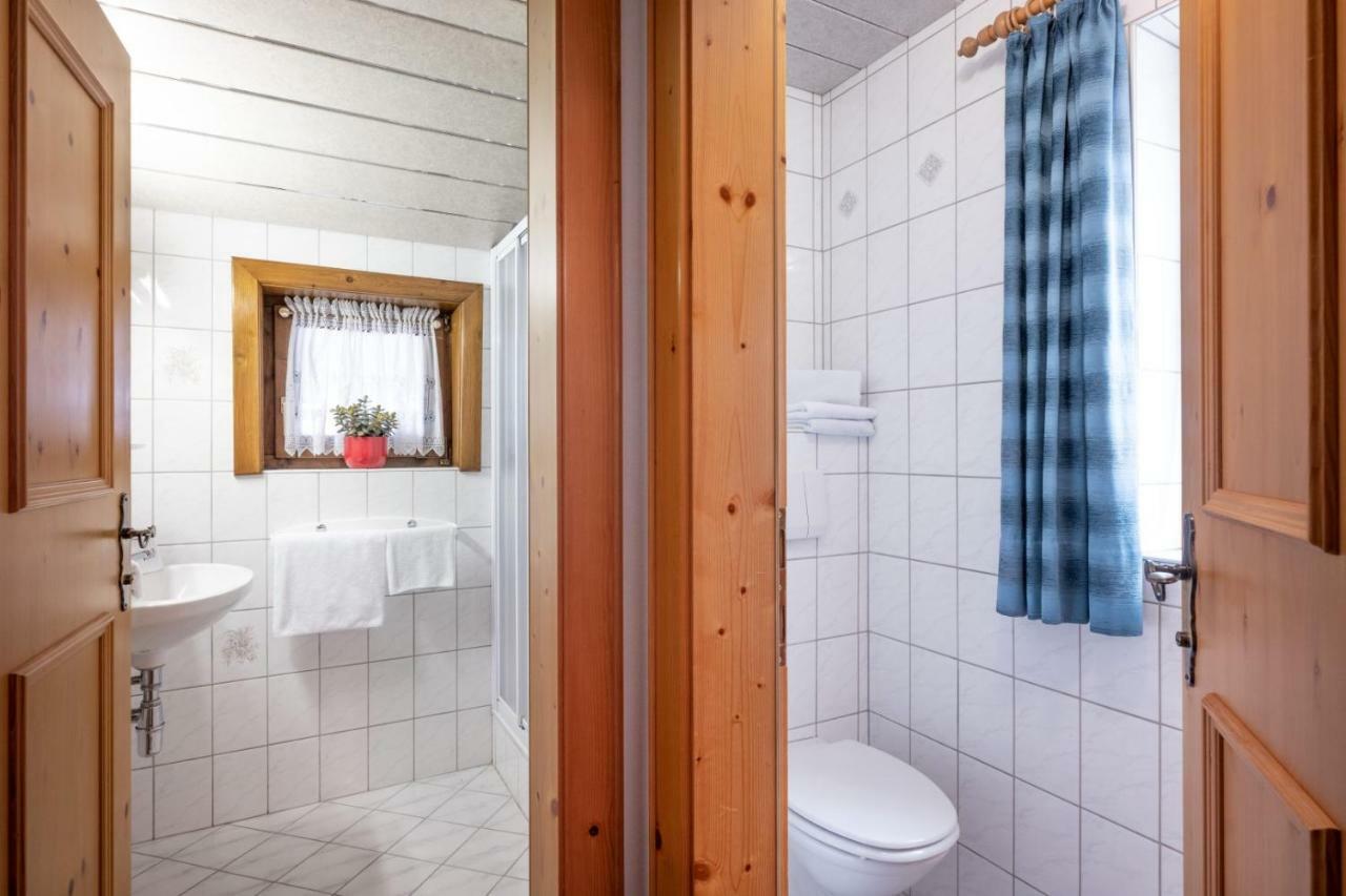 Ferienhaus Bachler บริกเซินอิมทาเล ภายนอก รูปภาพ